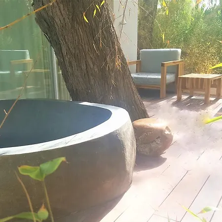 Botaniq Boutique Hotel 3*